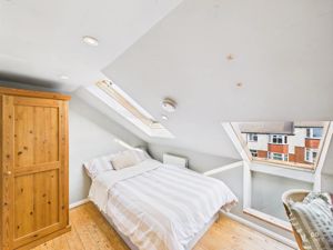 Photo 21- click for photo gallery